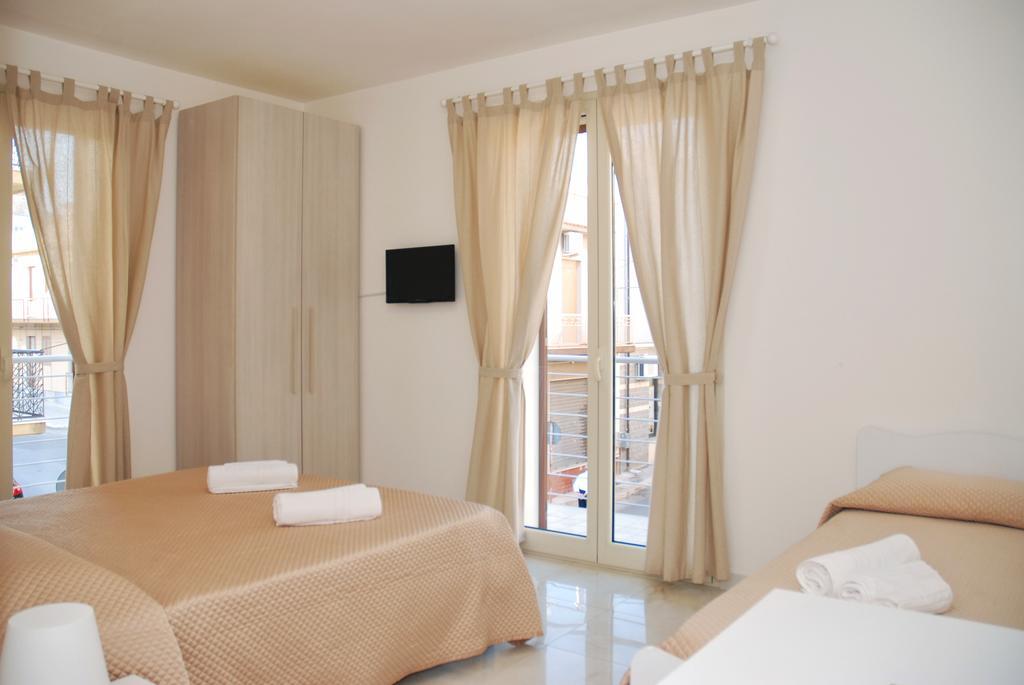 B&B Sikelia Ispica Δωμάτιο φωτογραφία